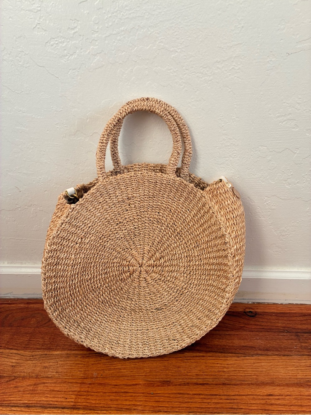 Clare V. Alice Circle Bag in natural woven raffia - Picture 5 of 5